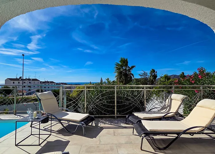 Casa Feliz Capistrano Nerja