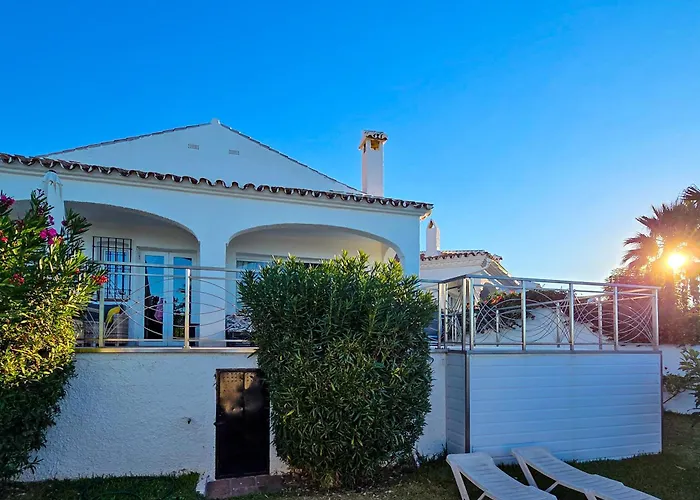 Casa Feliz Capistrano * Nerja